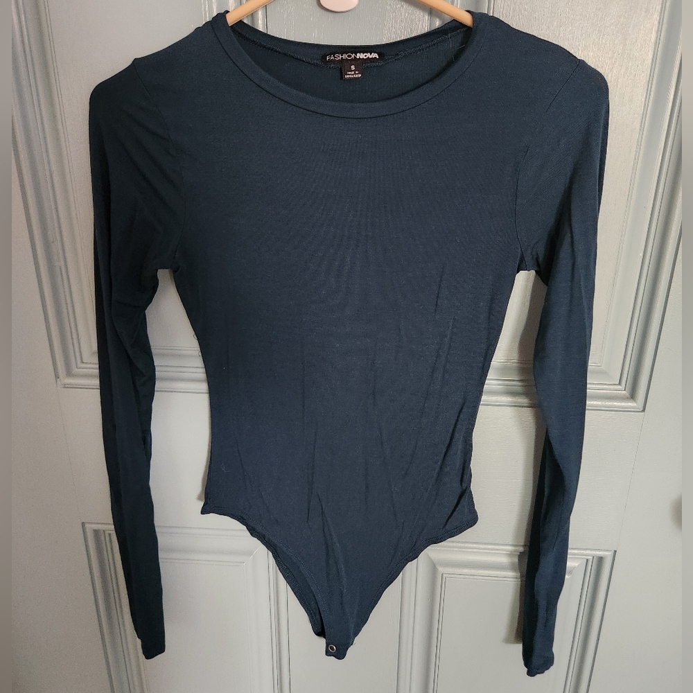 Fashion Nova Women's Navy Bodysuit Top